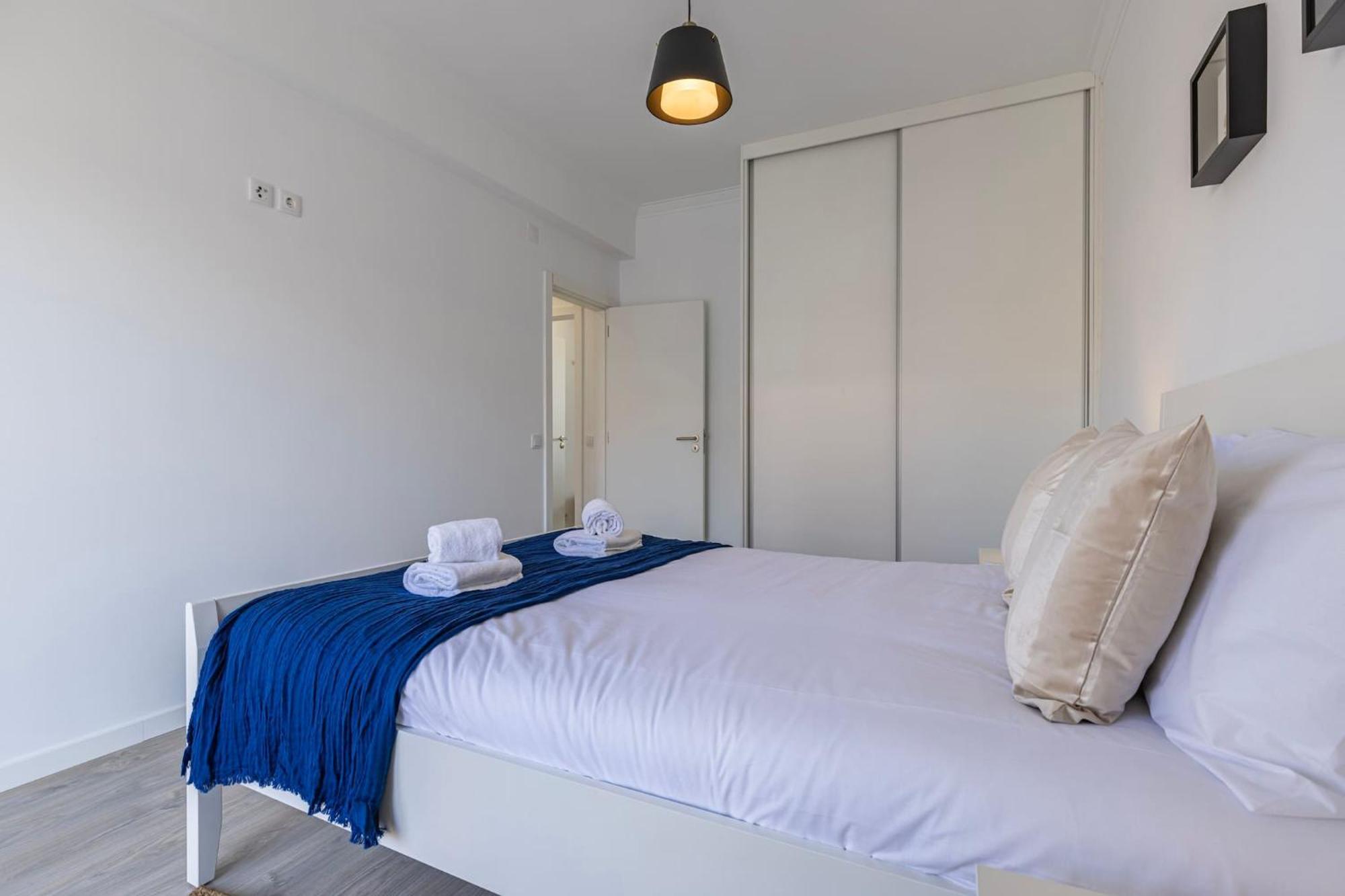 Urban Elegance Apartment Almada Exterior photo